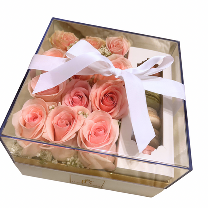 LUXURY ACRYLIC BOX WITH MACAROONS