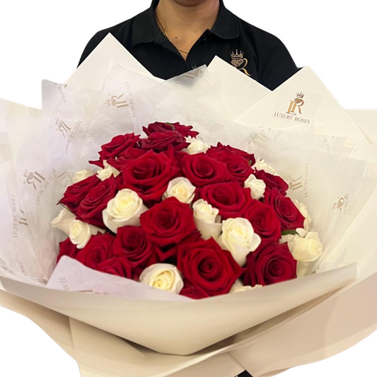 WHITE AND RED ROSES BOUQUET