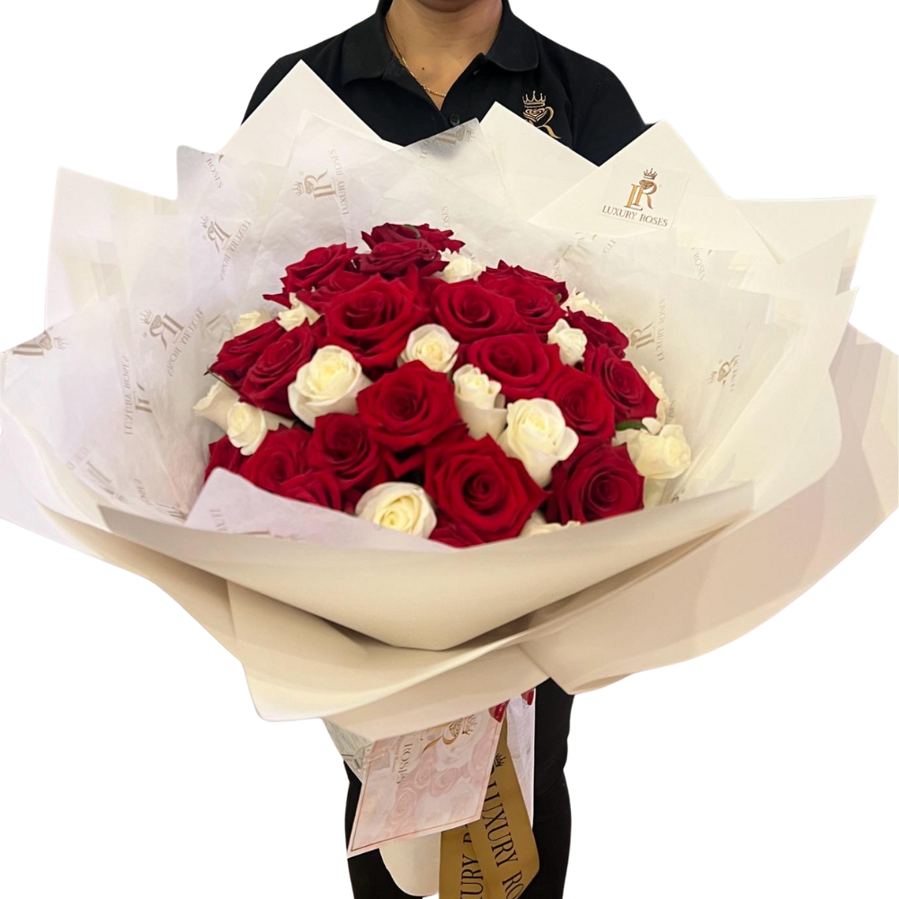 WHITE AND RED ROSES BOUQUET